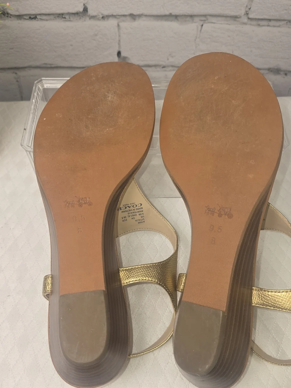 COACH CHEYANNE T-STRAP GOLD METALLIC SANDALS SMALL WEDGE HEEL WOMENS 9.5 - Picture 7 of 9